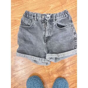 Pull&Bear Black Distressed Denim Shorts Women’s Size 2